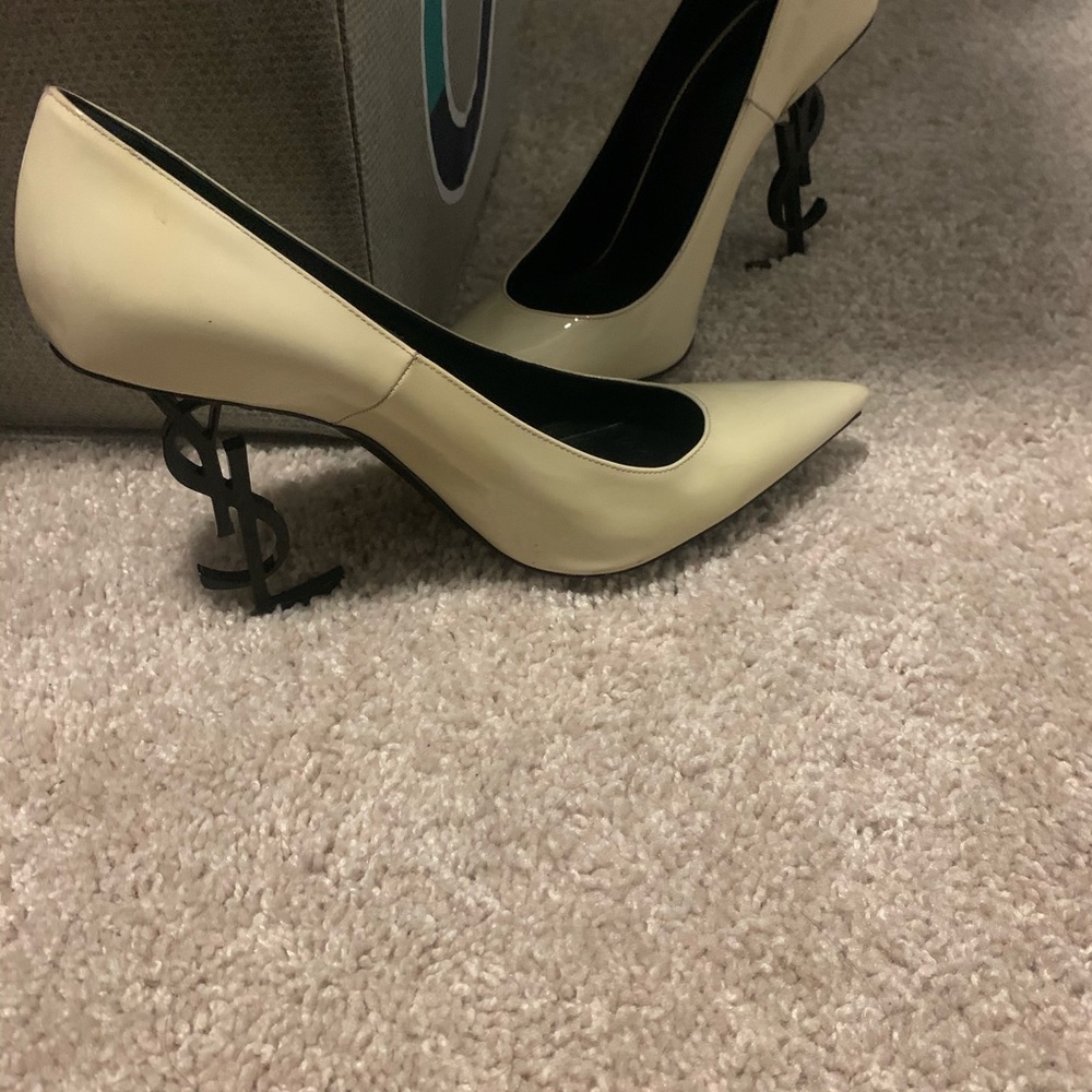 Yves Saint Laurent YSL Opyum Pumps / Heels White - Picture 2 of 5